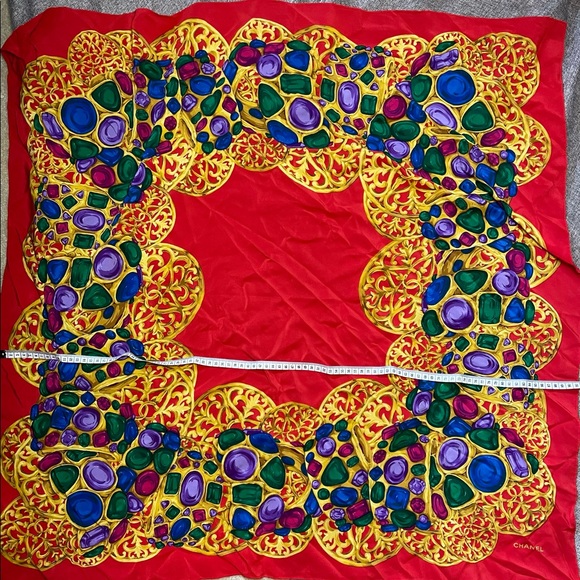 CHANEL 90*90cm Silk Scarf - Picture 7 of 7